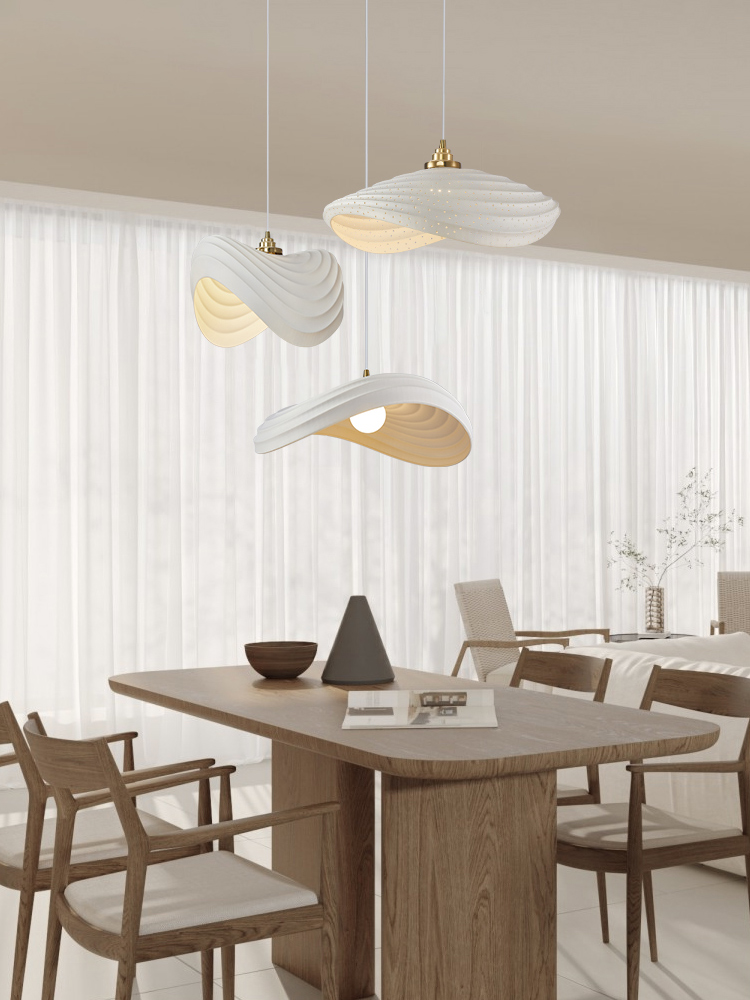 Moderner Treppen-Kronleuchter  – Interior Design Years Bewertung und Preis